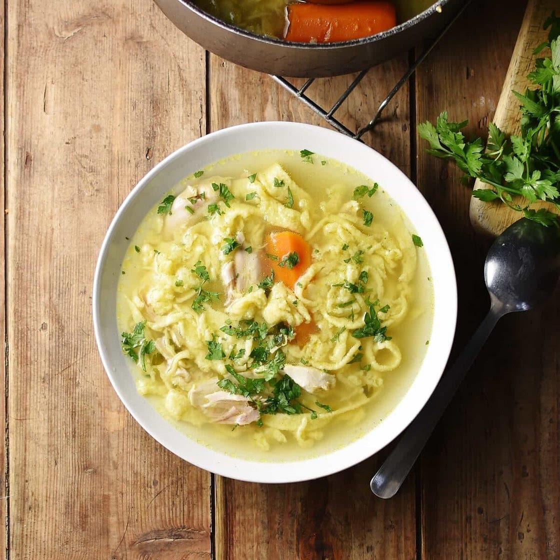Polish Egg Drop Noodles Chicken Soup (Lane Kluski)