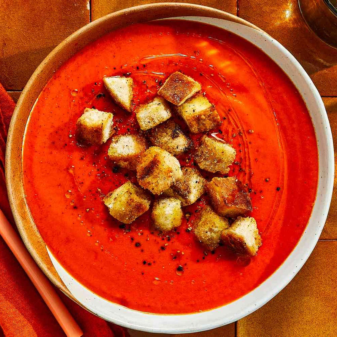 Creamy Tomato Soup with Buttery Croutons