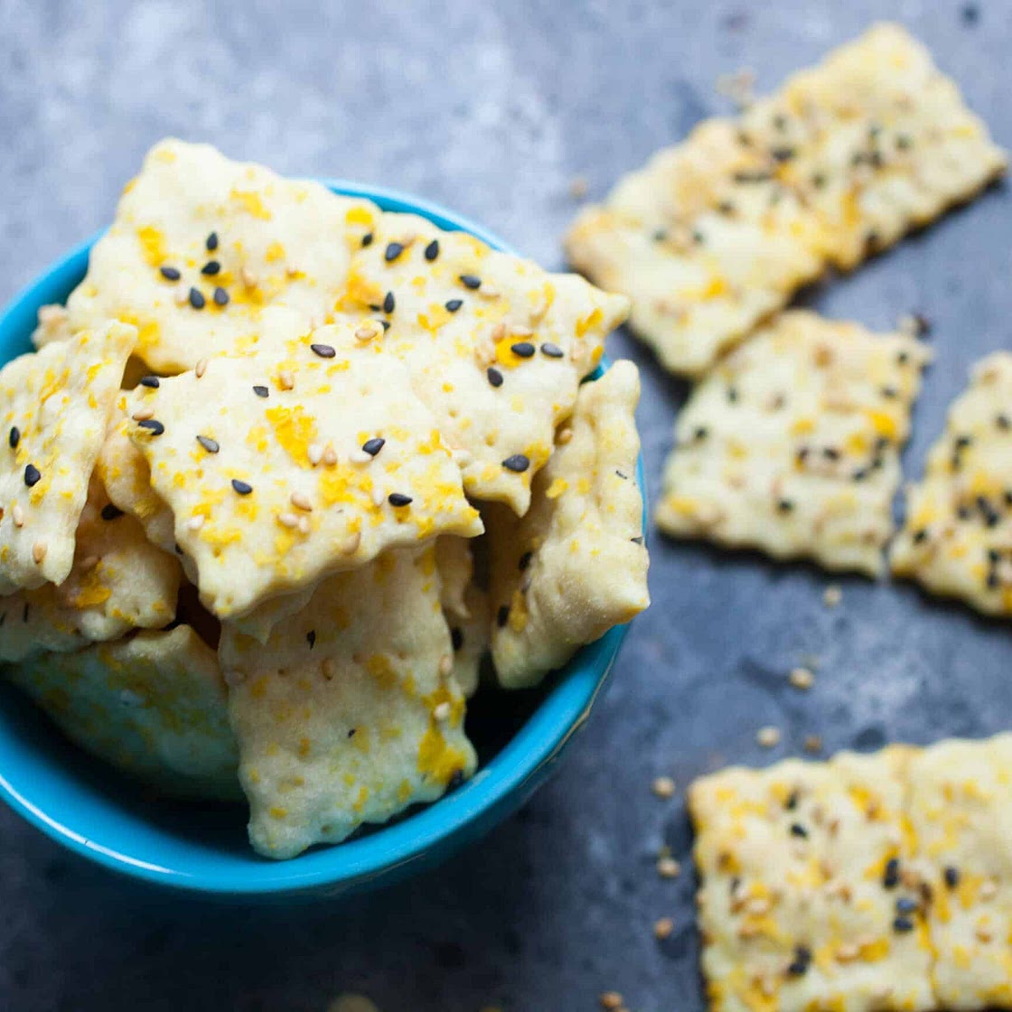 Can't-Stop Nutritional Yeast Crackers