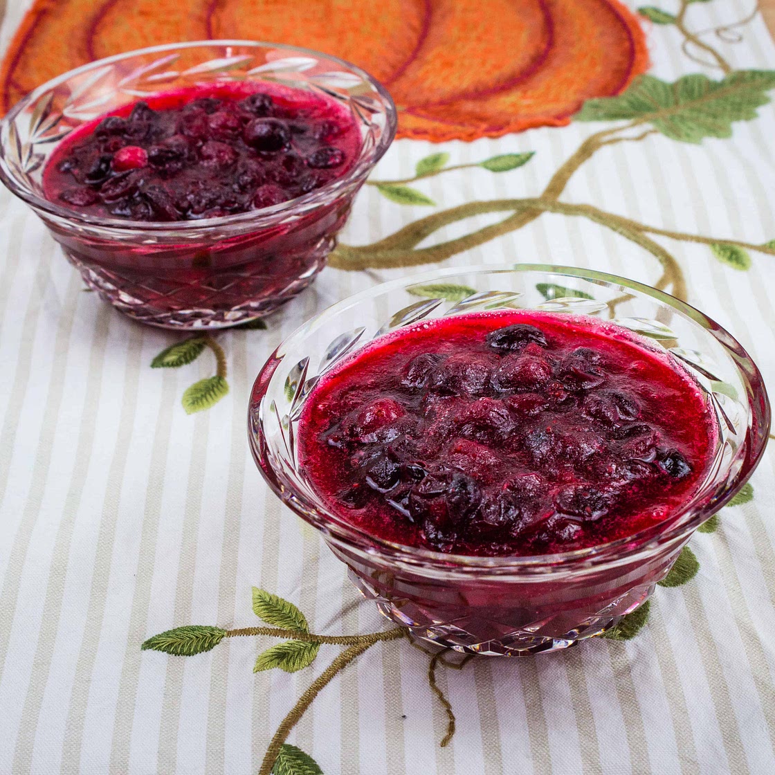 Keto Cranberry Sauce