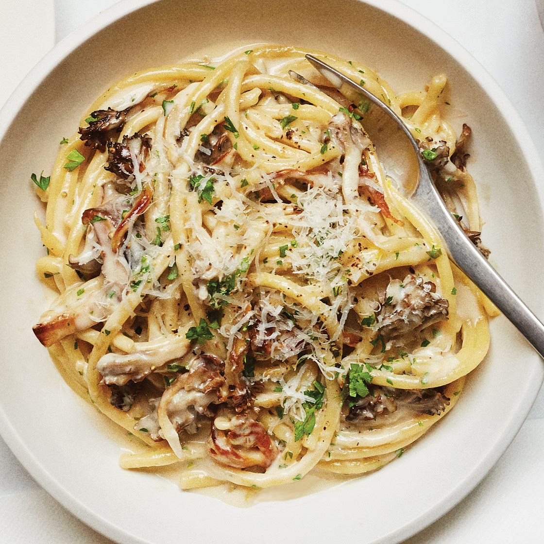 Creamy Pasta with Crispy Mushrooms