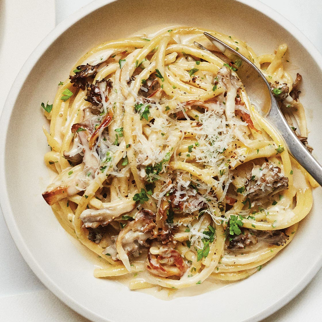 Creamy Pasta with Crispy Mushrooms
