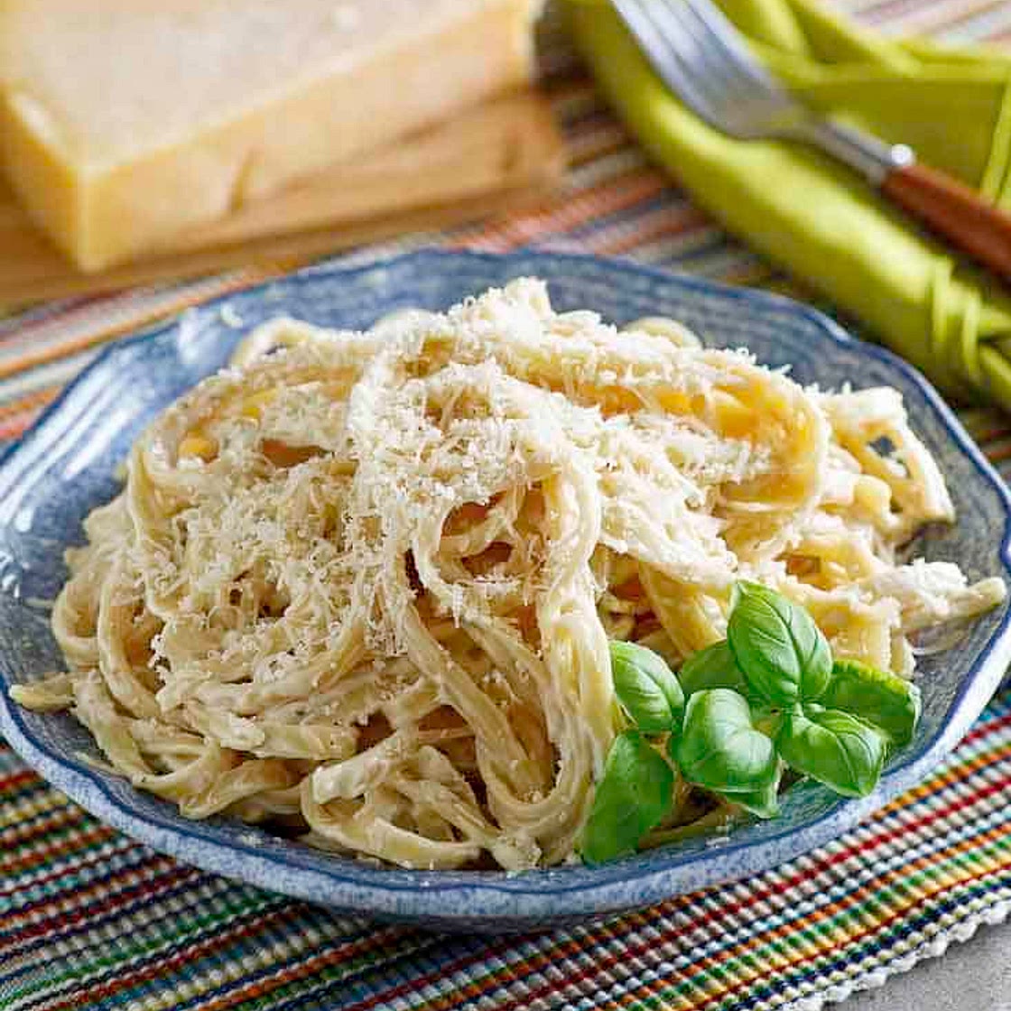 Olive Garden Alfredo Sauce Easy Copycat Recipe