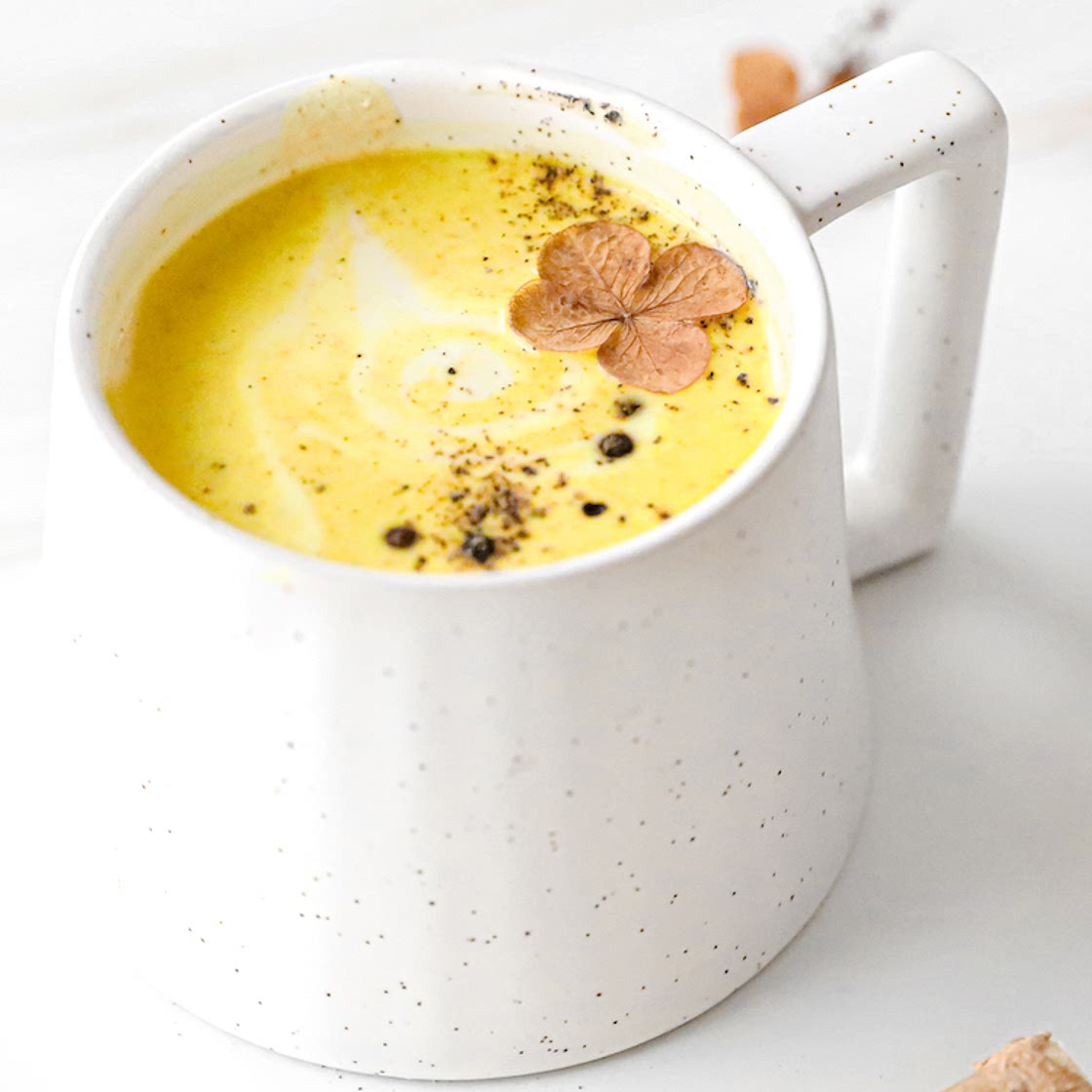 Anti-Inflammatory Turmeric Tea Recipe (How To Make Golden Milk)