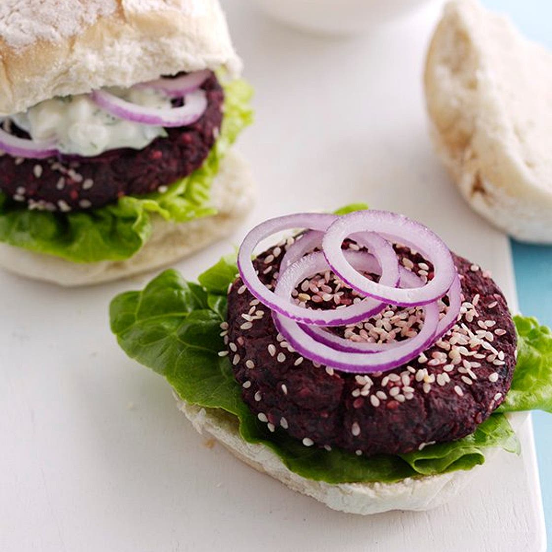 Beetroot burgers with herb feta sauce