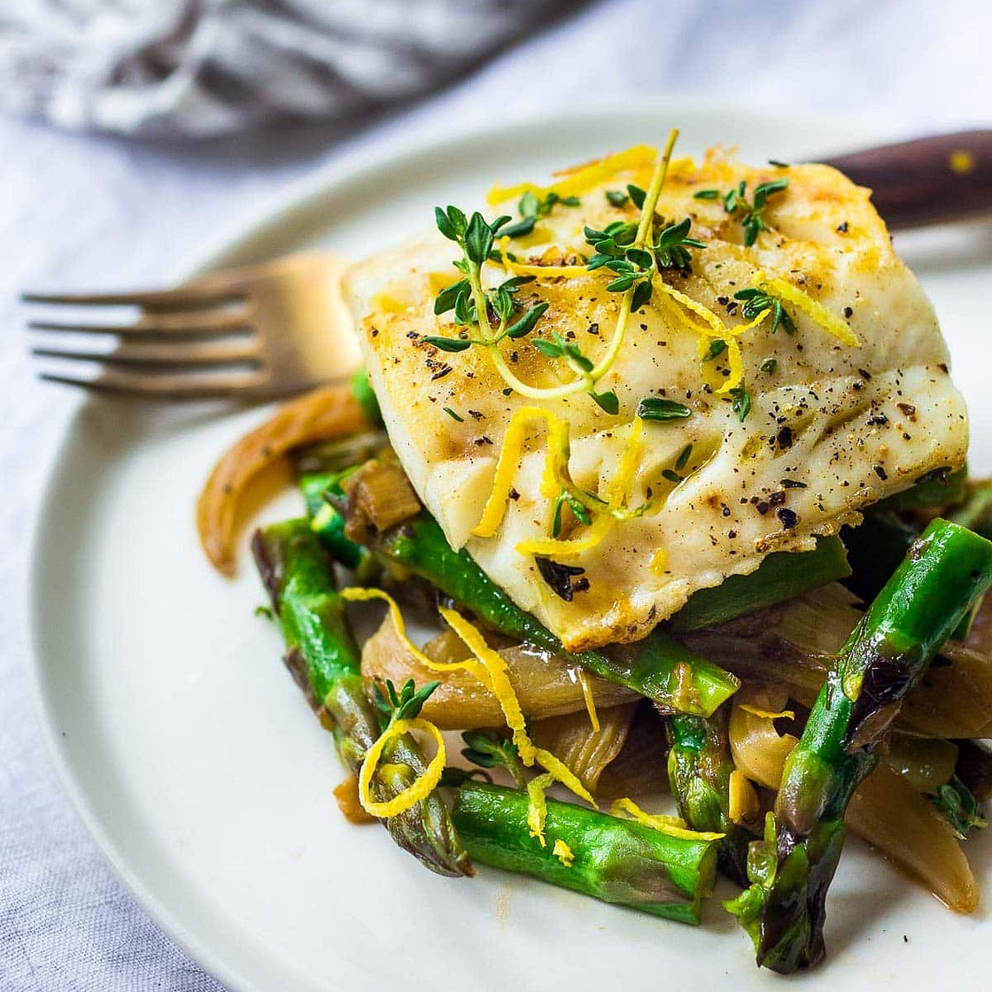 Baked Cod Recipe with Garlic and Lemon