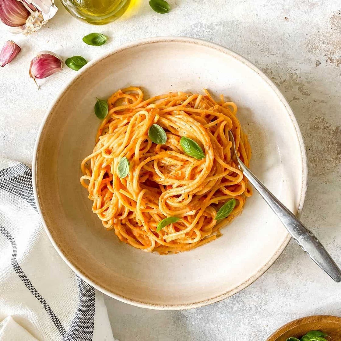 Roasted Red Pepper Ricotta Pasta