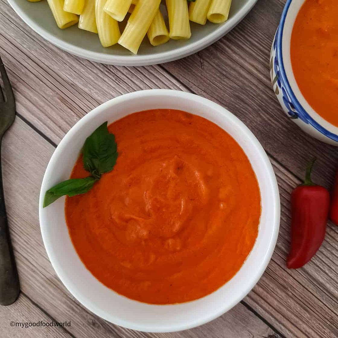 Pasta Sauce with Red Peppers Recipe (Vegan & Creamy)