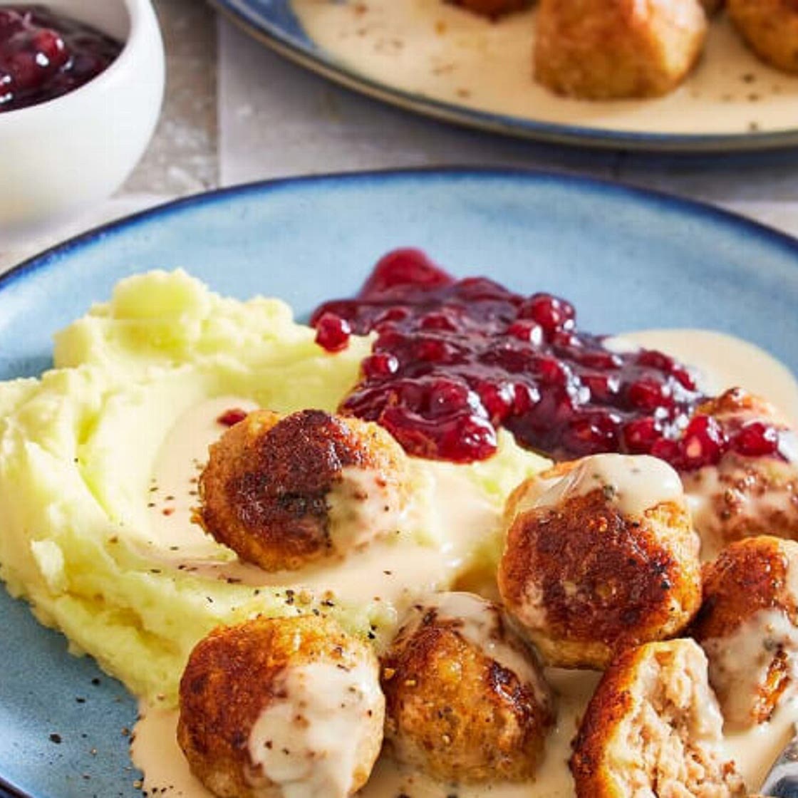 Köttbullar mit Kartoffelpüree