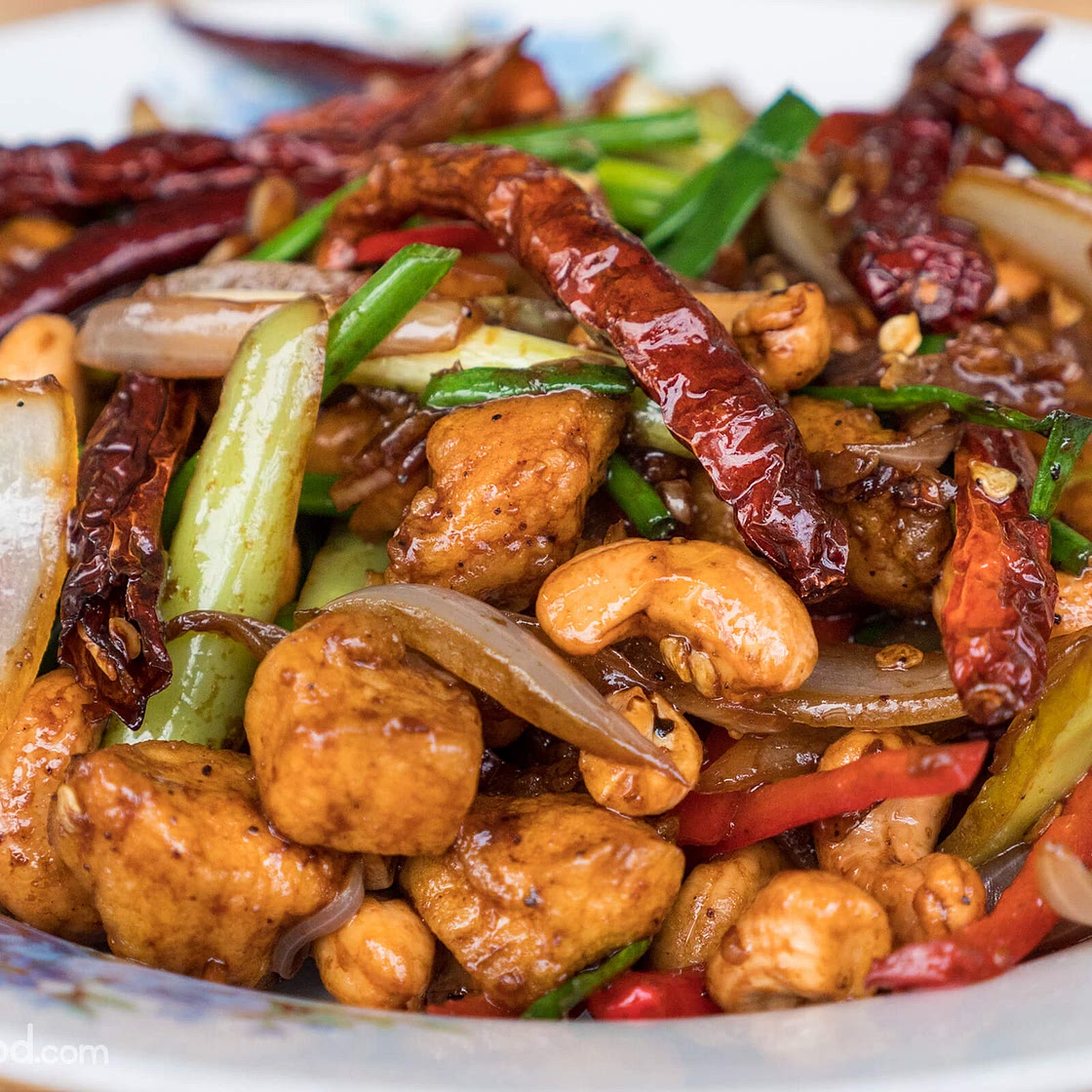 Amazing Thai Cashew Chicken Recipe - Authentic and Easy to Make!