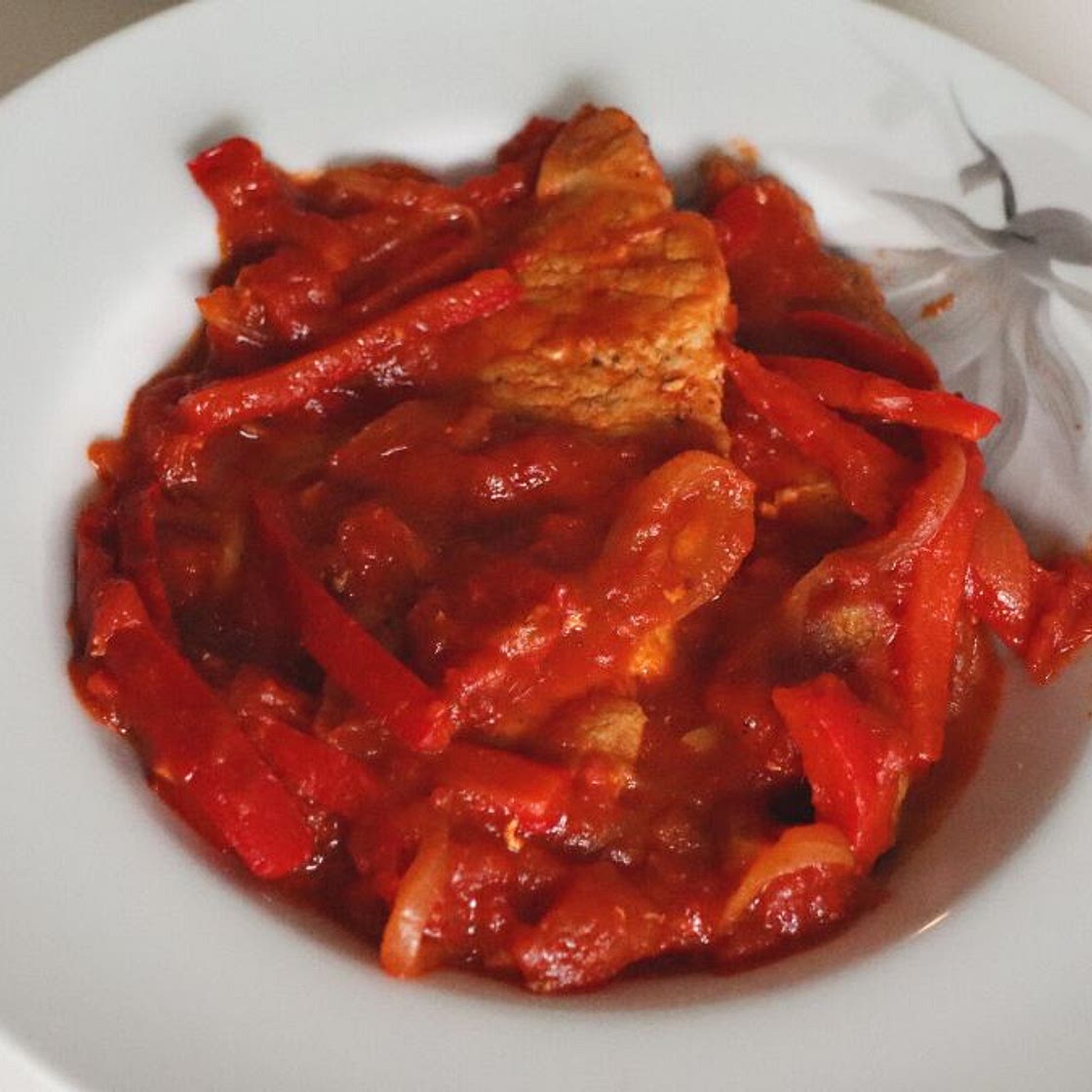 Mexican Pork Chops in Red Sauce