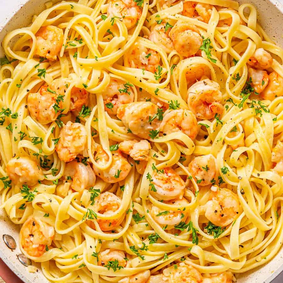 Garlic Butter Shrimp Pasta