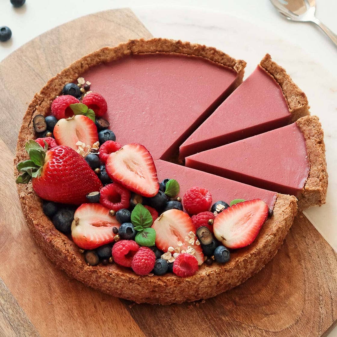 Vegan Strawberry Tart (gluten-free!)