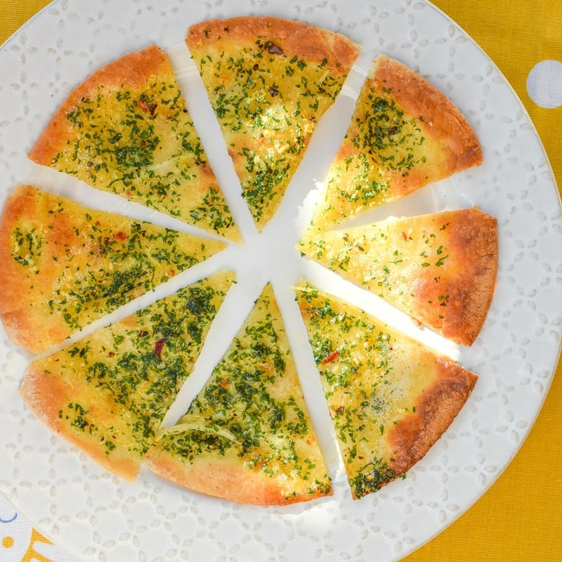 Quick Vegan Air Fryer Garlic Bread