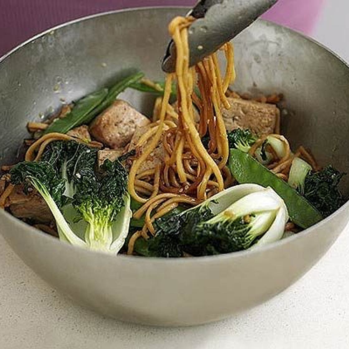 Sesame noodles with tofu