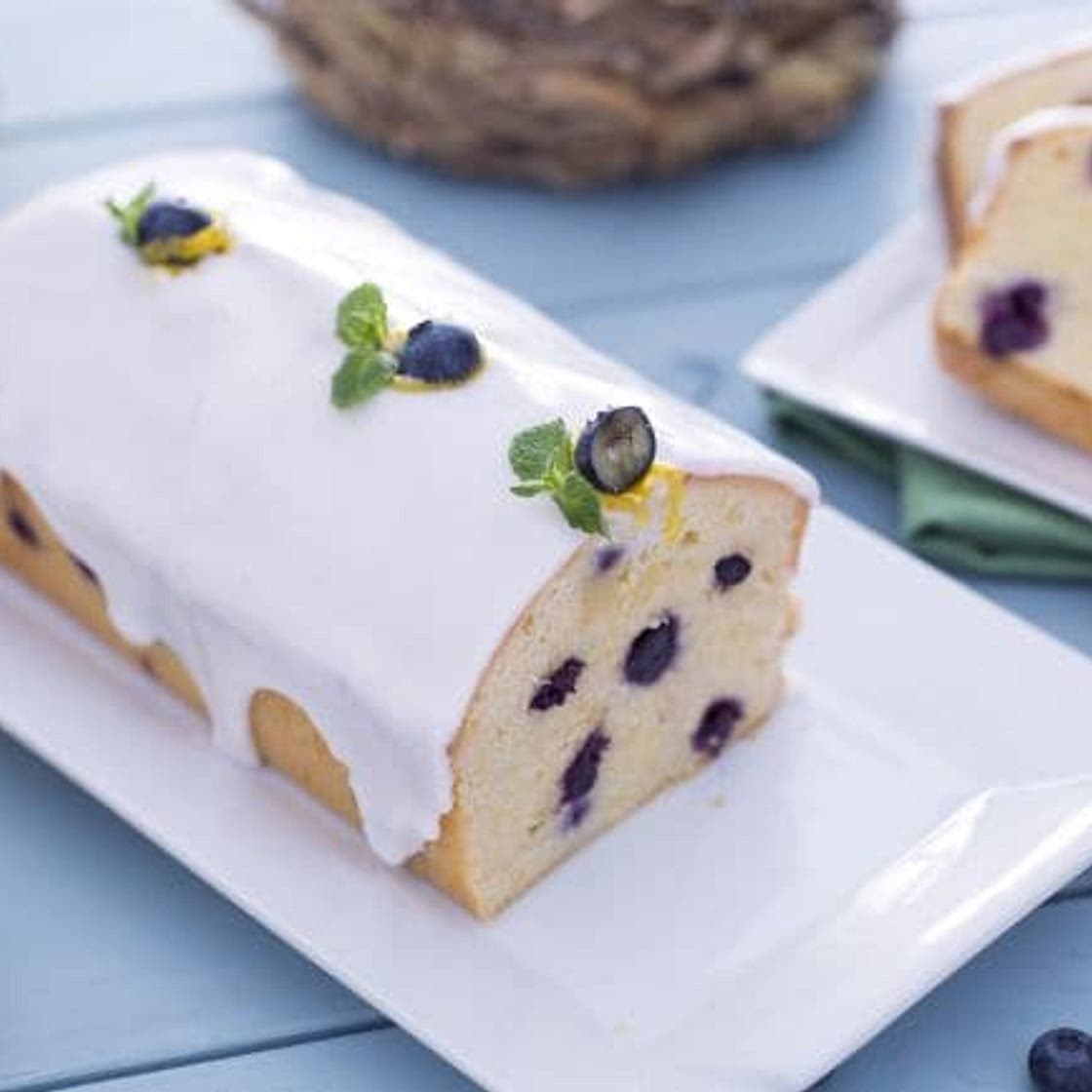 Poundcake al limone e mirtilli