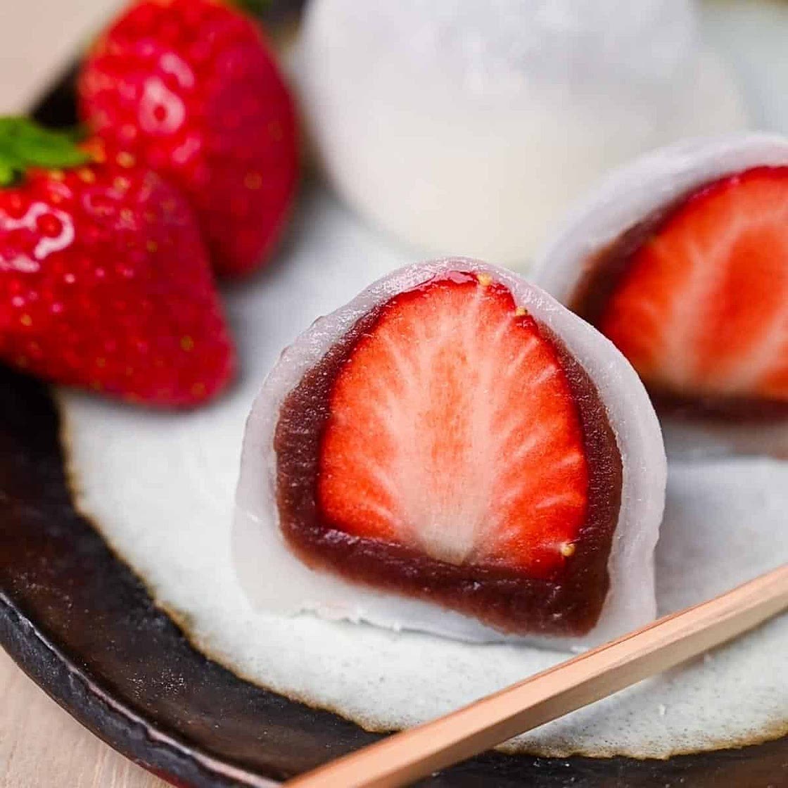 Easy Strawberry Mochi (Ichigo Daifuku)