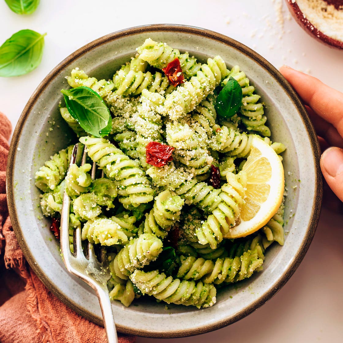 Avocado Pesto Pasta Salad