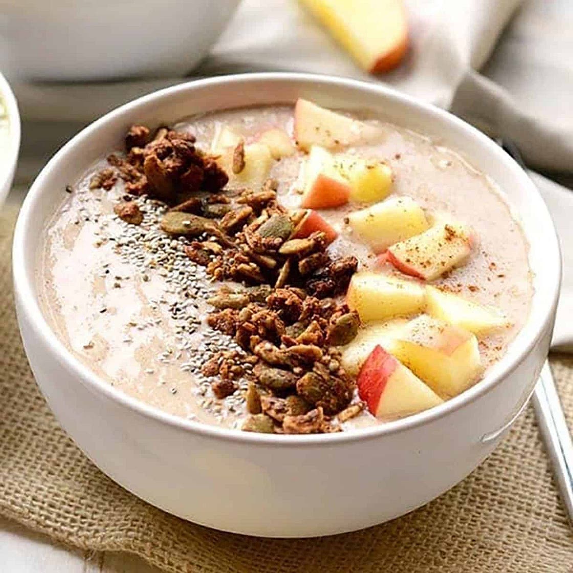 Apple Smoothie Bowl