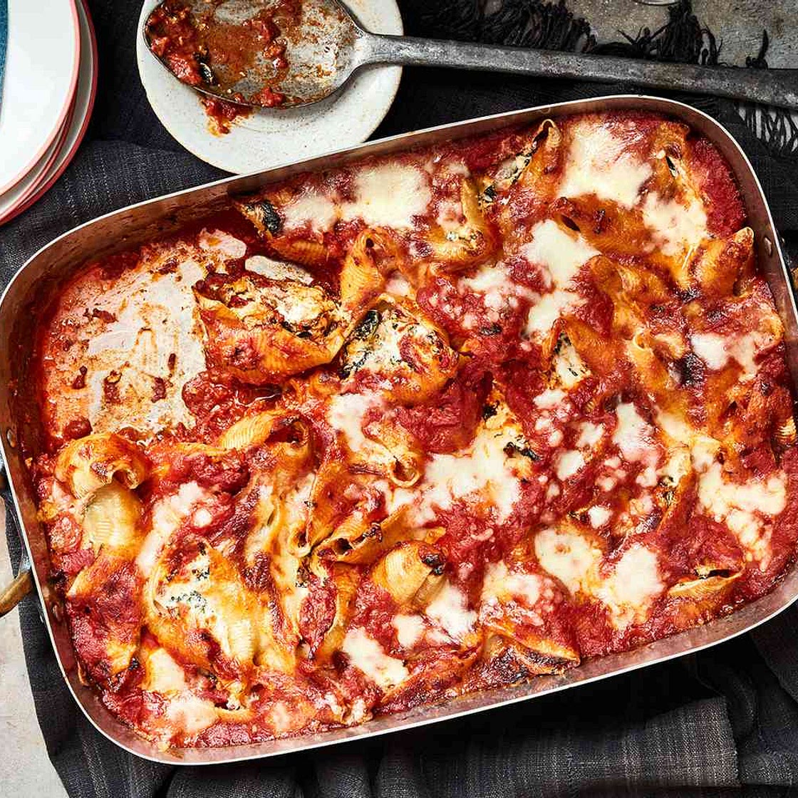 Sausage-and-Kale Stuffed Shells