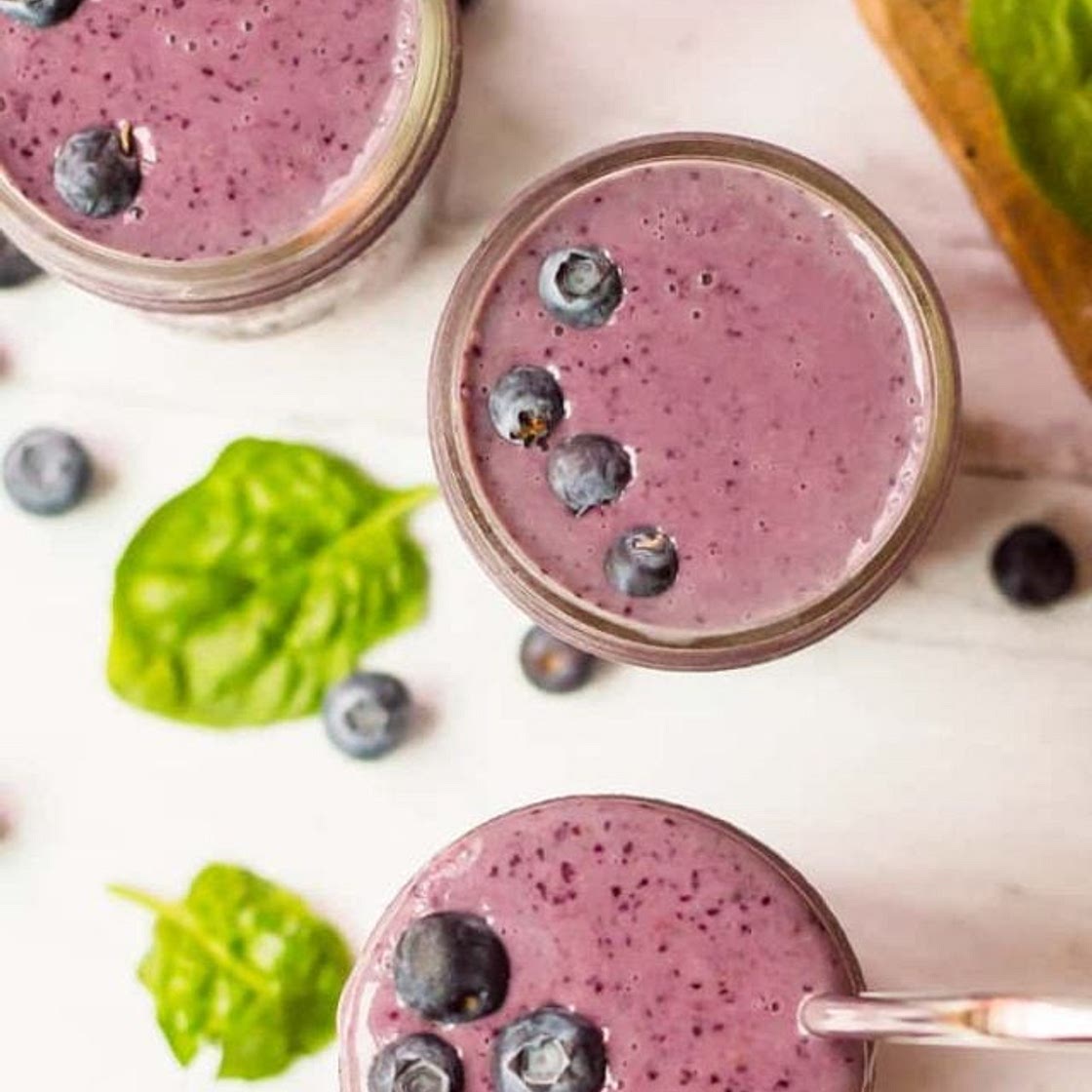5-Minute Blueberry Spinach Smoothie