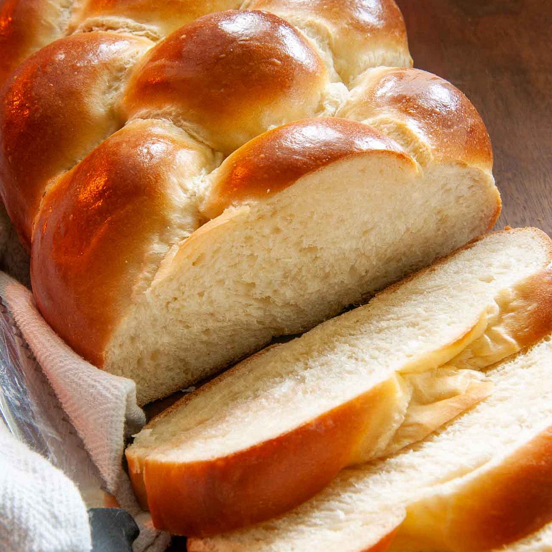 Bread Machine Challah: A Braided Beauty for Any Table