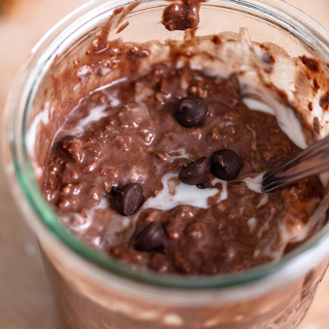 Brownie Batter Overnight Protein Oats