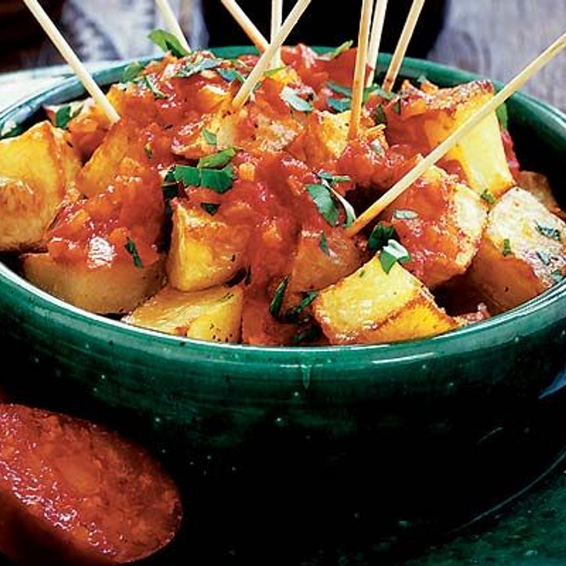 Patatas bravas
