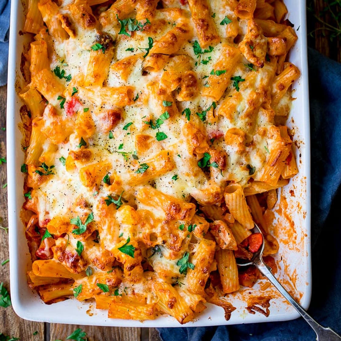 Cheesy Pasta Bake With Chicken And Bacon Recipe