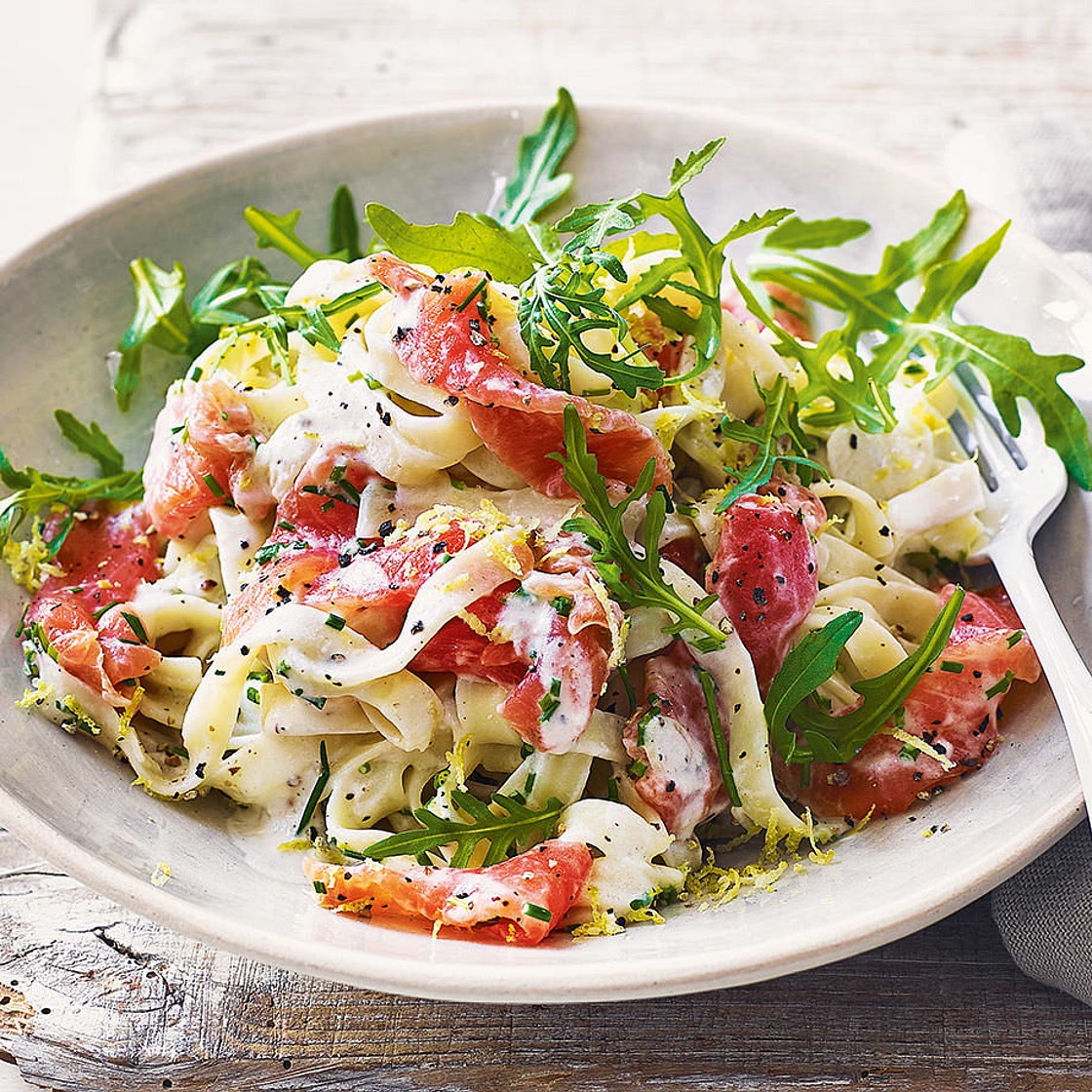 Creamy smoked salmon and lemon pasta