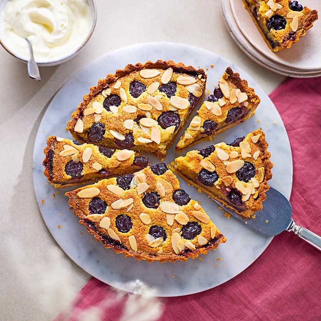Cherry bakewell tart