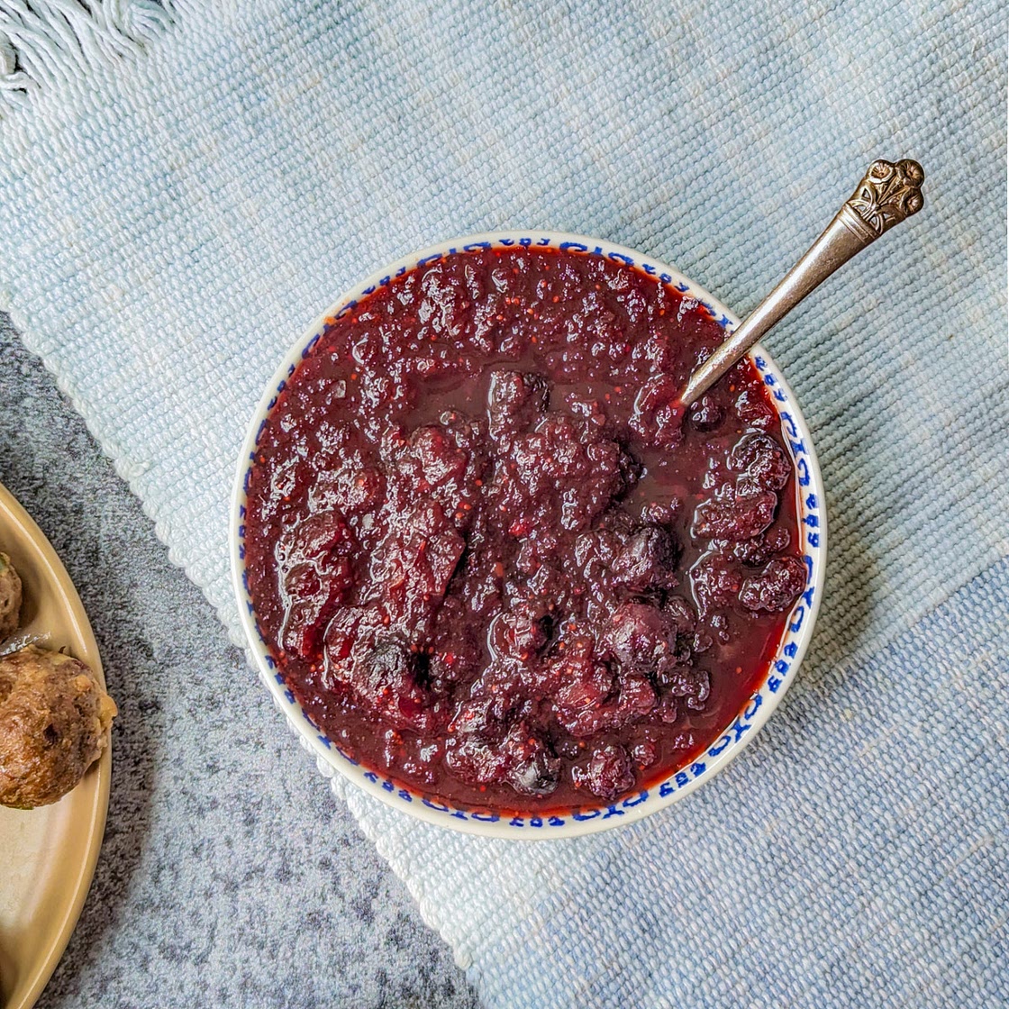 Cranberry Sauce from Dried Cranberries
