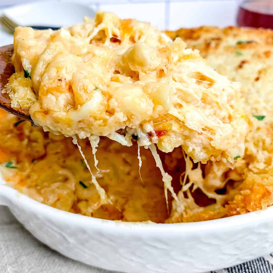 Creamy Garlic Parmesan Mac And Cheese