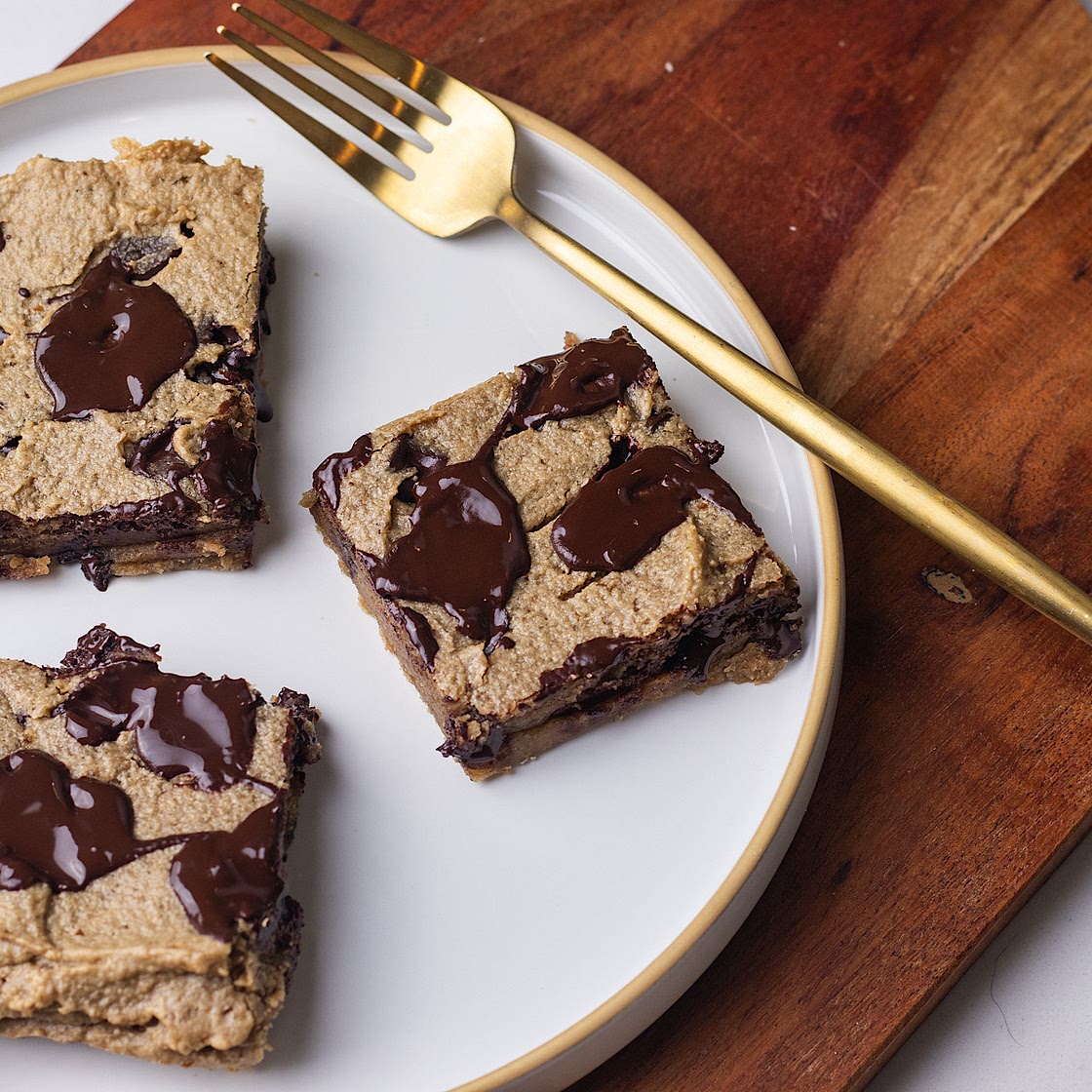 vegan tahini oat flour blondies (gluten free)