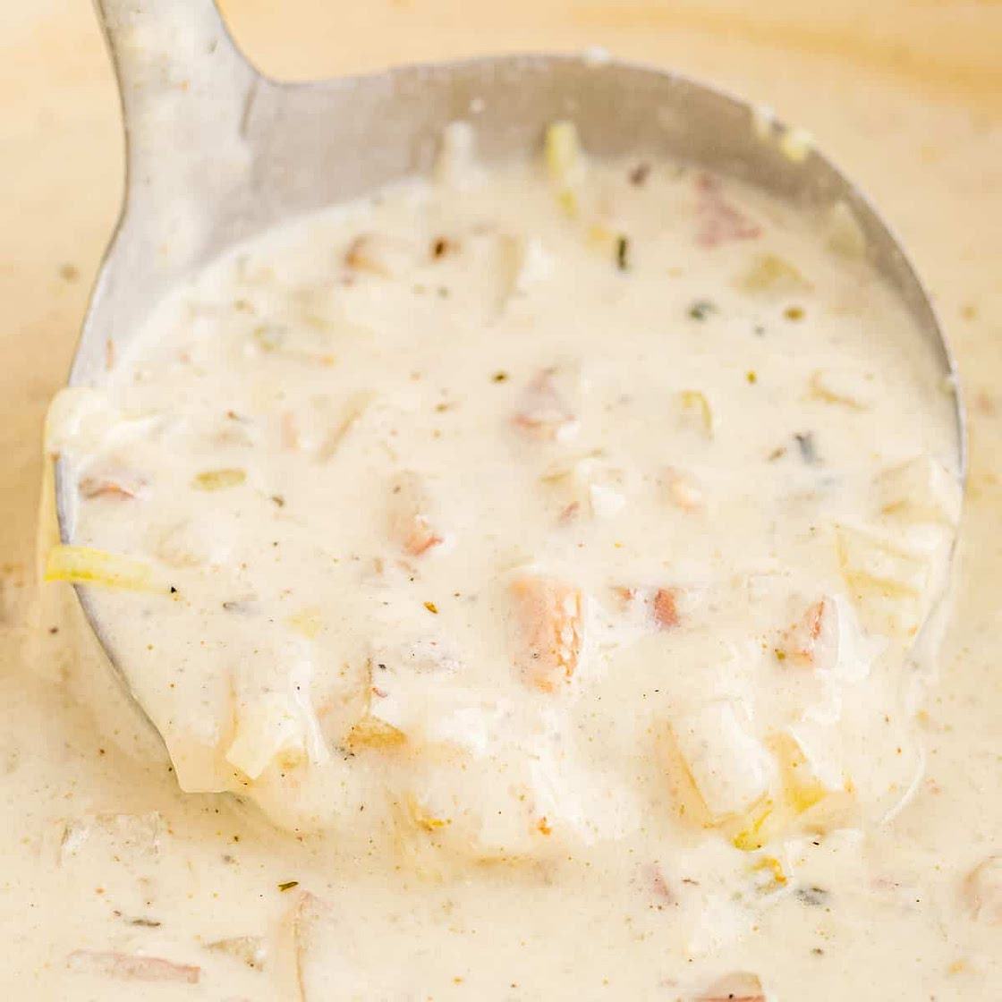 Creamy New England-Style Clam Chowder