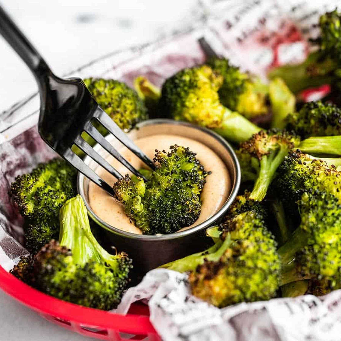 Easy Oven Roasted Broccoli