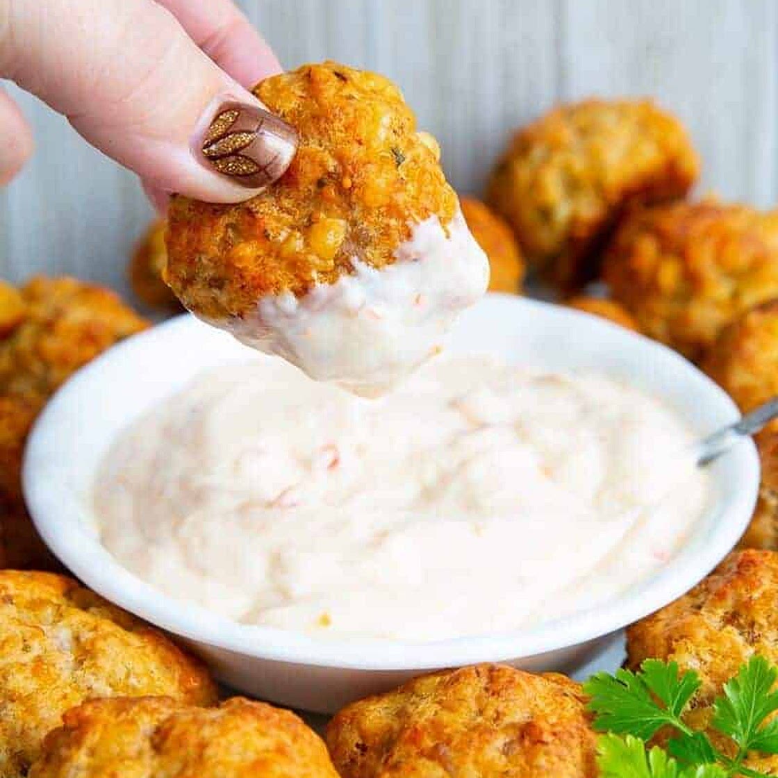 Sausage Balls Recipe (Classic Bisquick Sausage Balls)