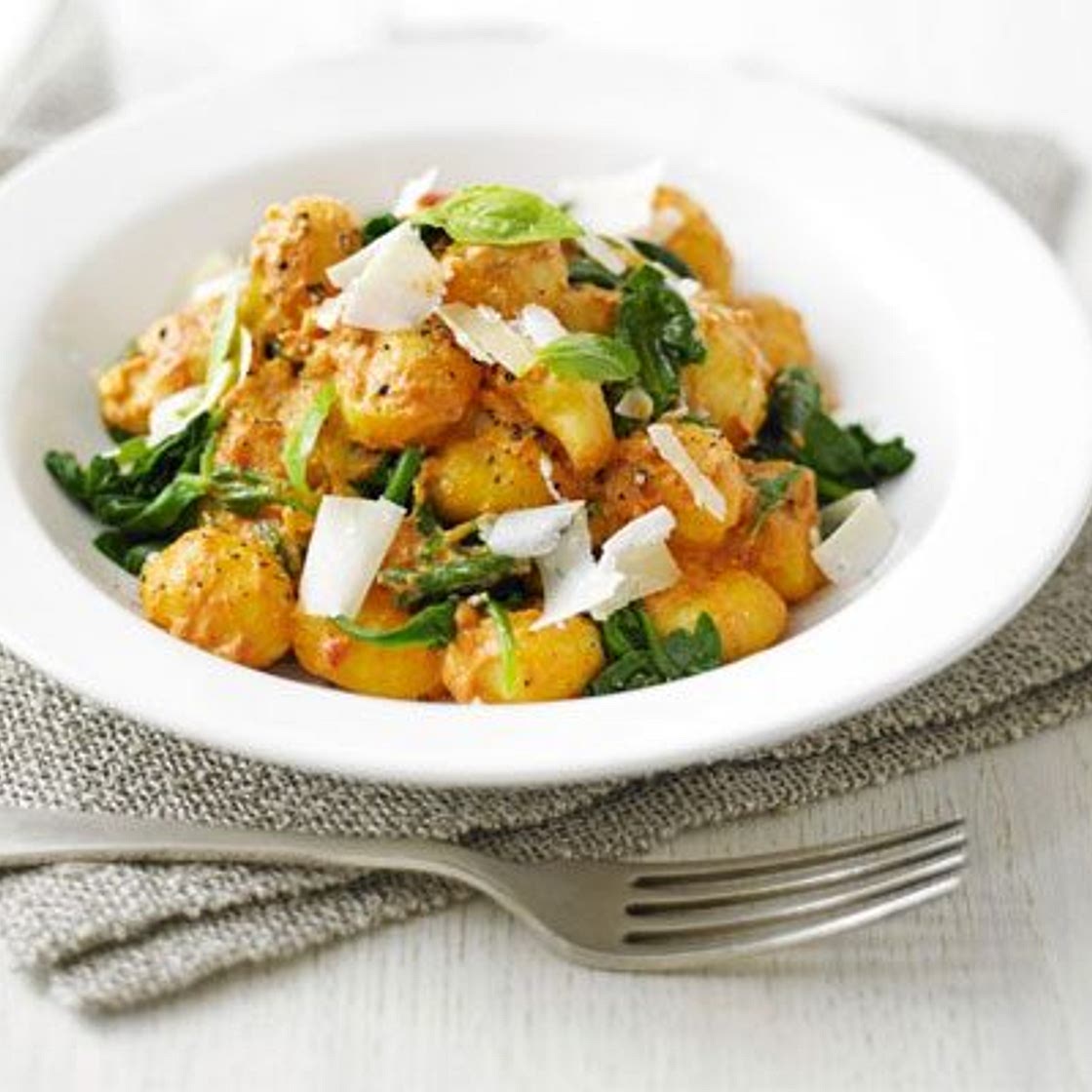 Gnocchi with creamy tomato & spinach sauce