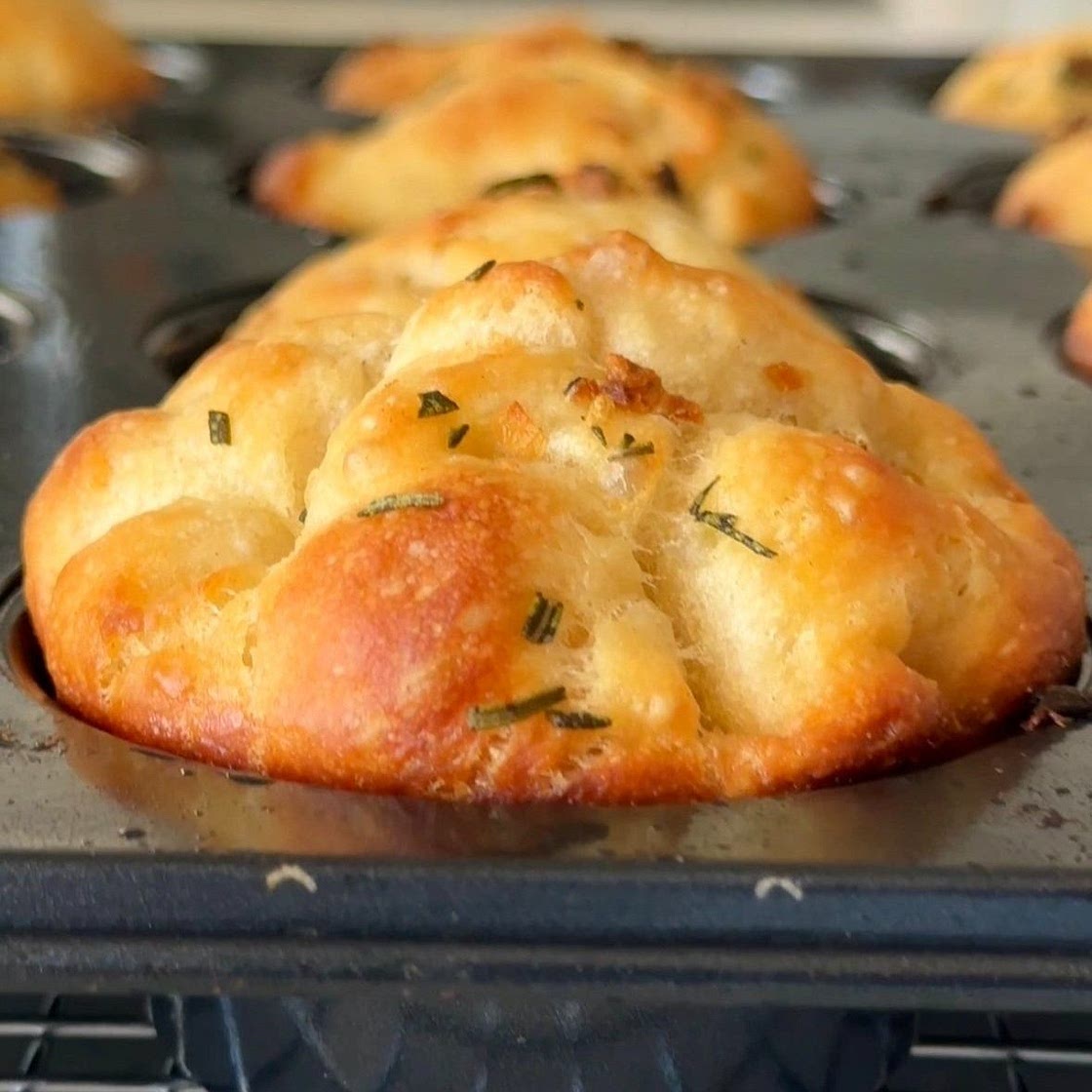 Rosemary Garlic Focaccia Muffins