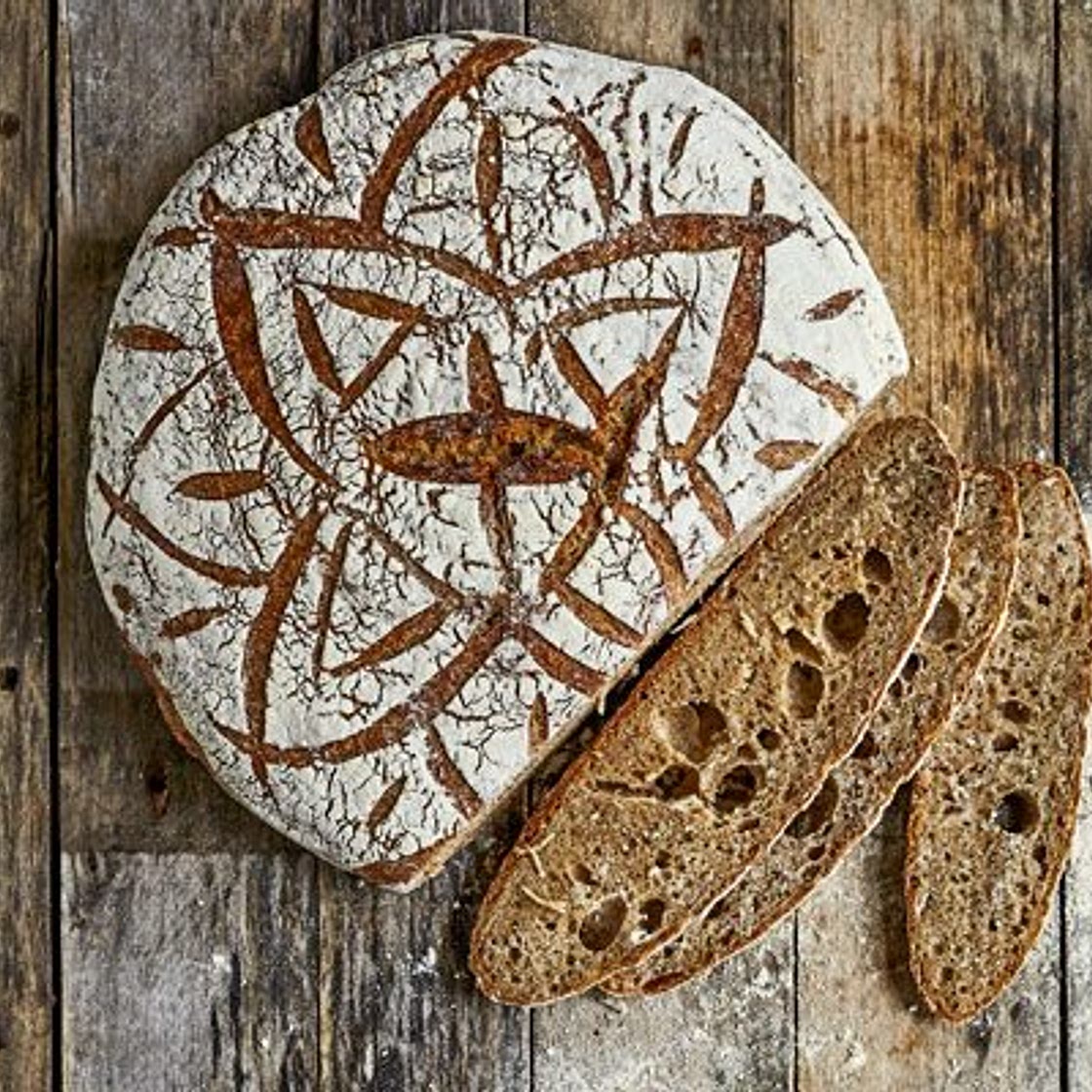 Wholemeal sourdough loaf