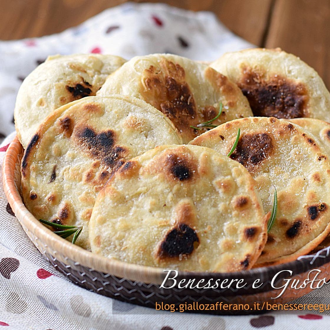 FOCACCINE SENZA LIEVITO