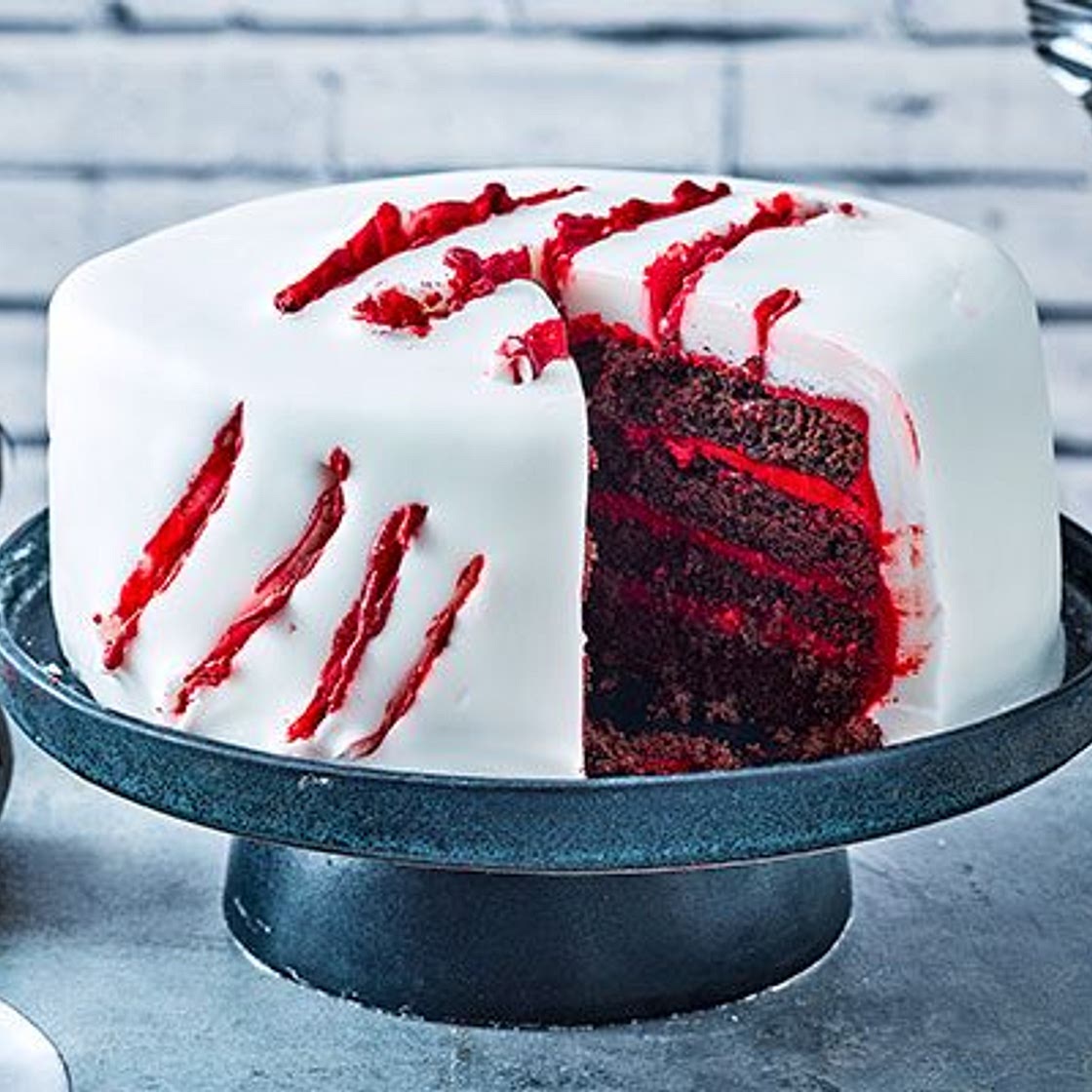 Halloween slash cake