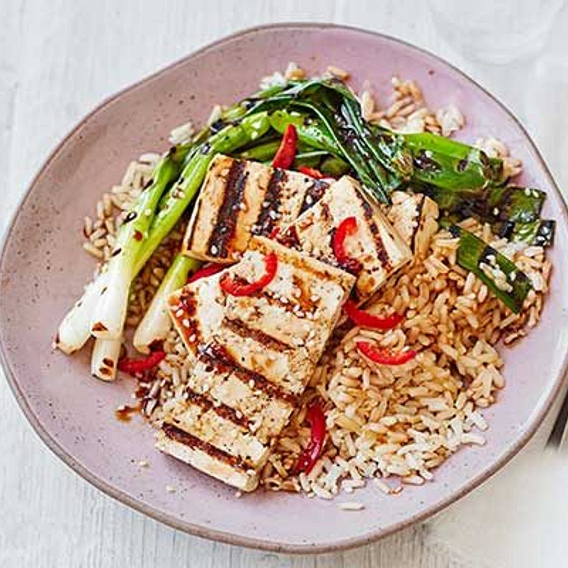 Charred spring onions & teriyaki tofu