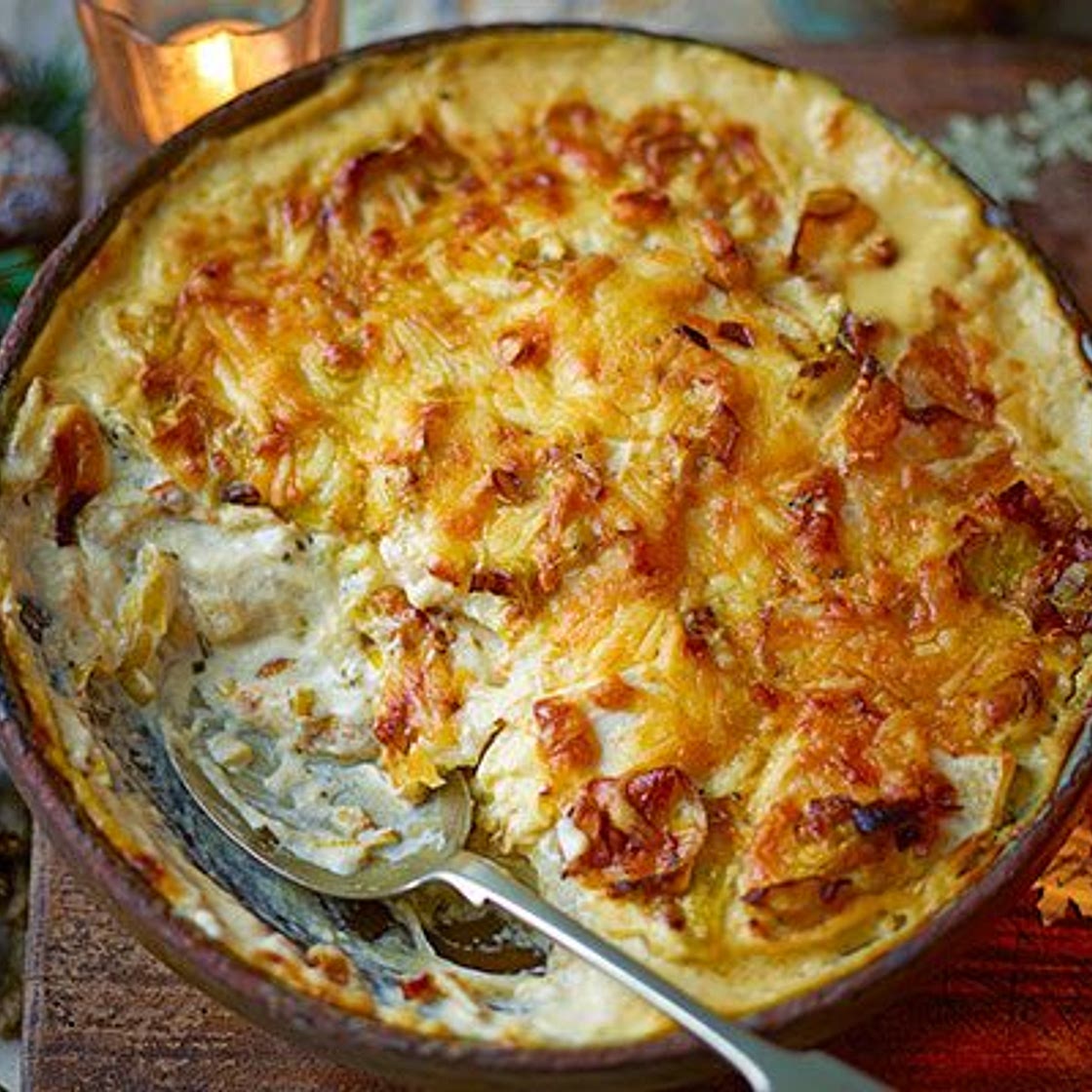 Cheesy celeriac, leek & rosemary gratin