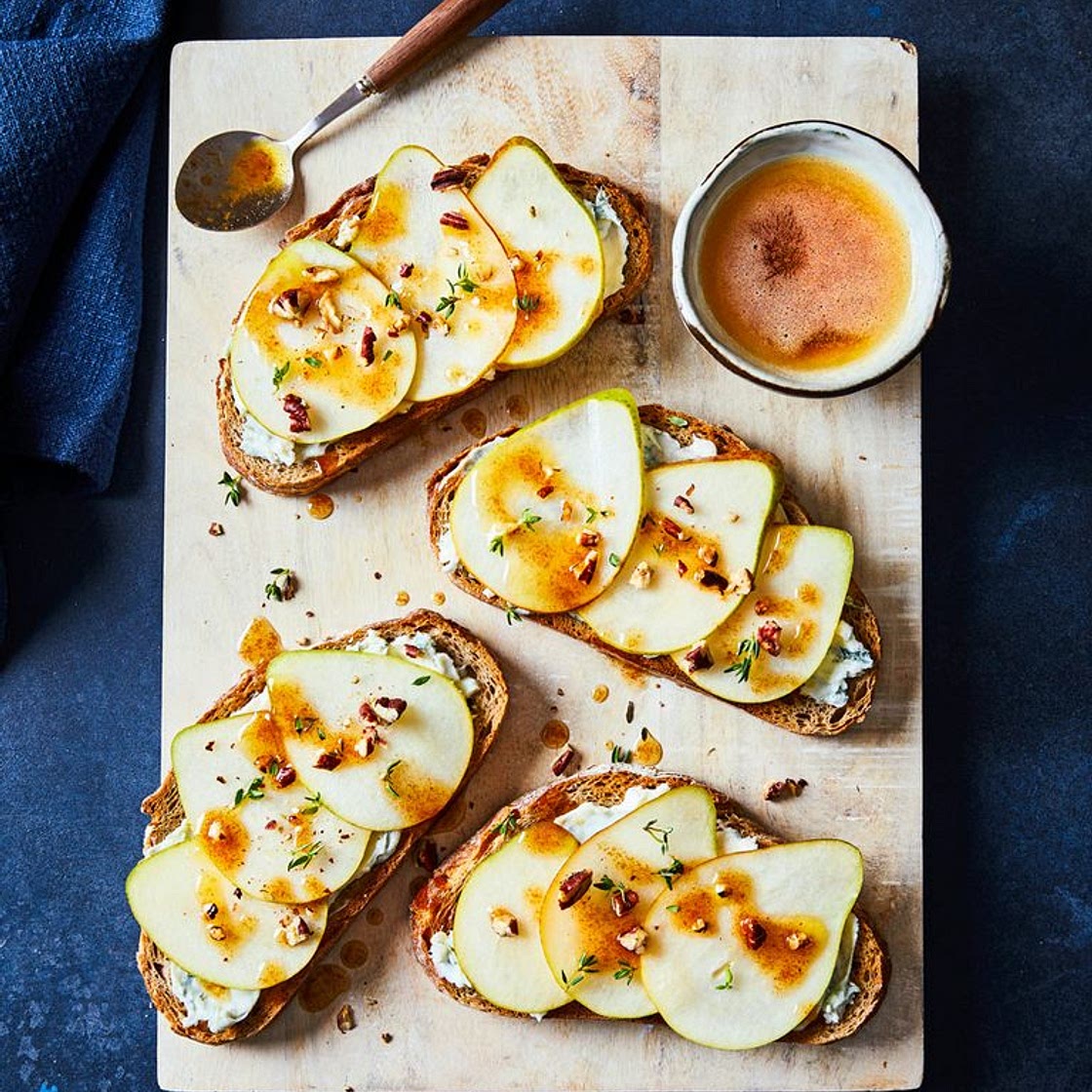 Pear and blue cheese toasts