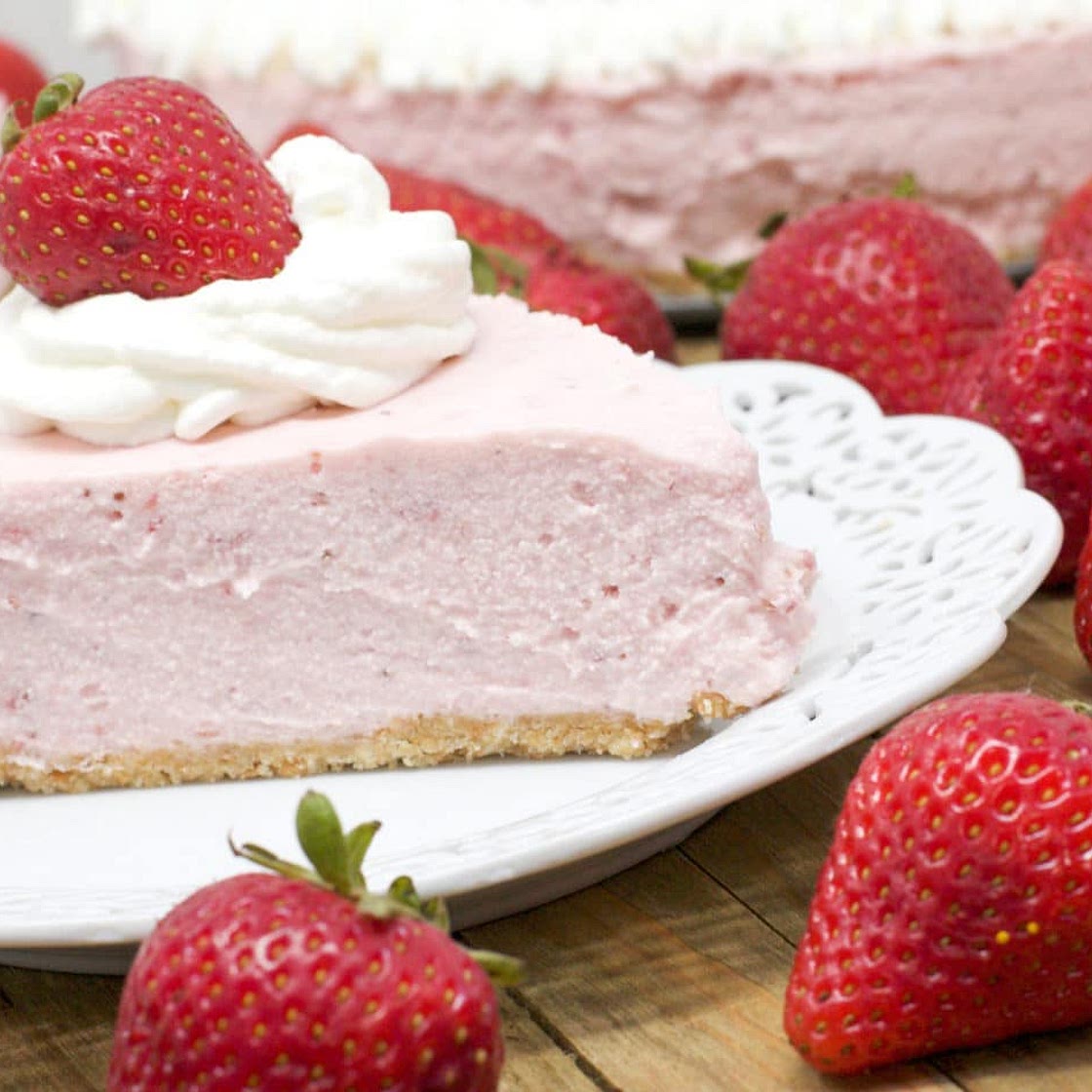 No-Bake Strawberry Cheesecake