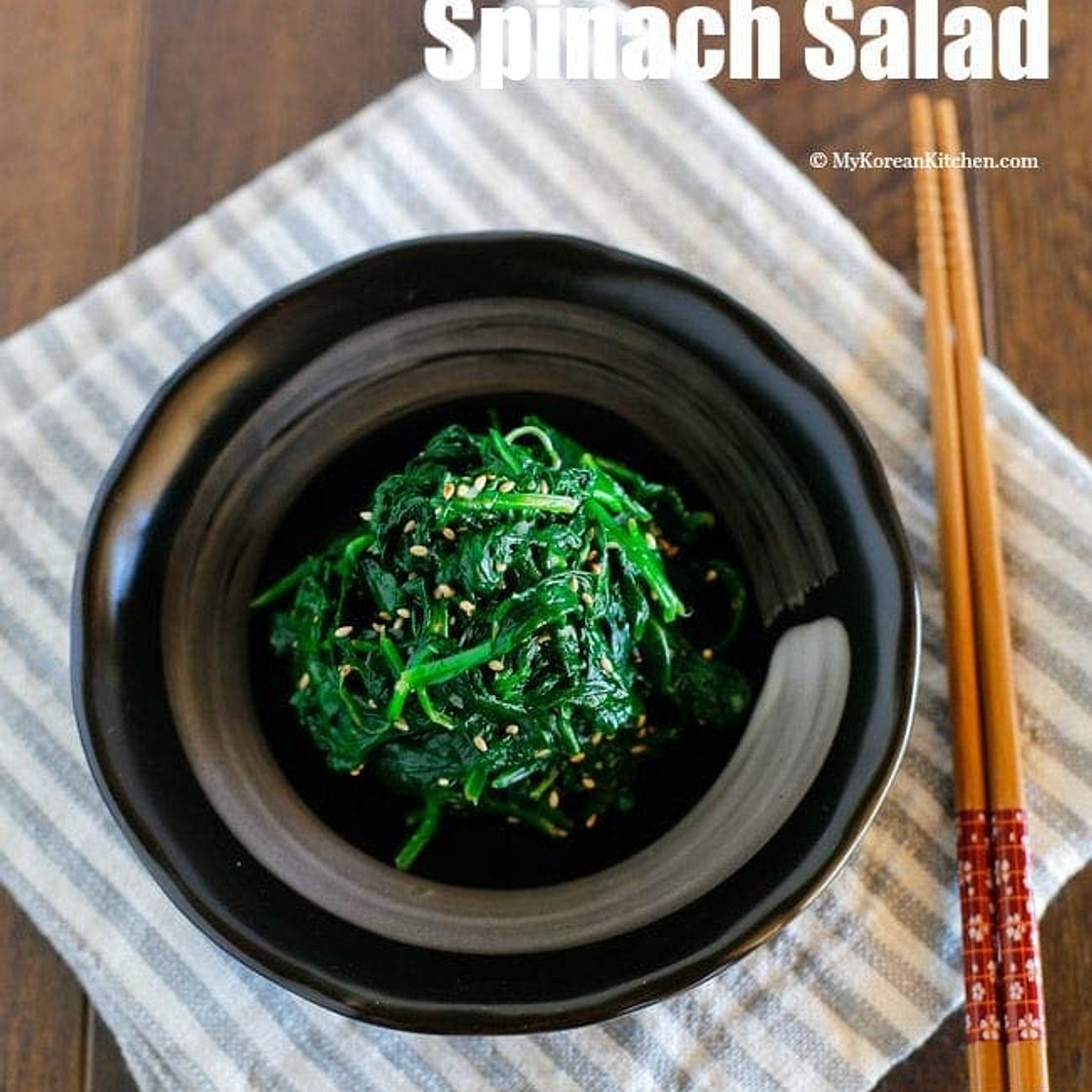 Simply Seasoned Korean Spinach Salad (Sigeumchi Namul)