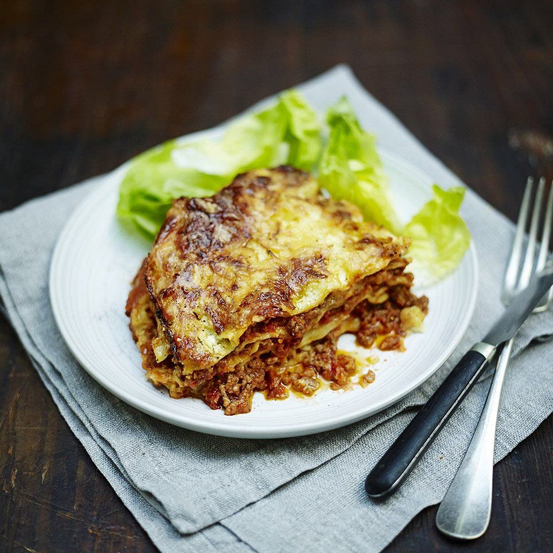 Jamie’s classic family lasagne