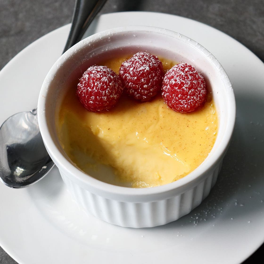Old Fashioned Baked Vanilla Custard