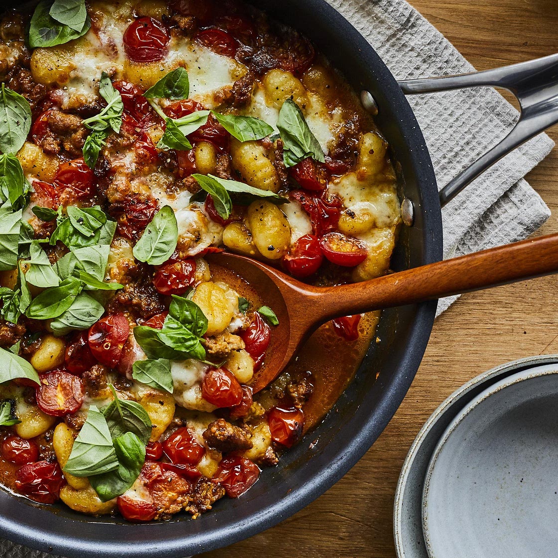 Gnocchis aux tomates et à la saucisse italienne